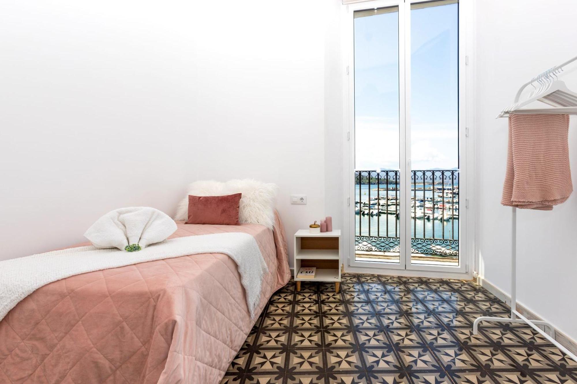 Edifici Rosa - Exclusivo Apartamento En Primera Linea El Port De La Selva ภายนอก รูปภาพ