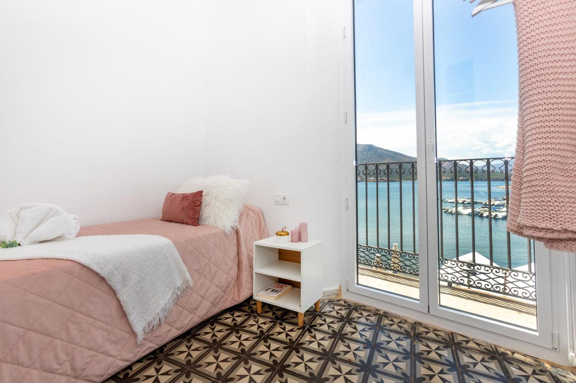 Edifici Rosa - Exclusivo Apartamento En Primera Linea El Port De La Selva ภายนอก รูปภาพ